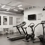Hypernym & Suites Hotel 4*