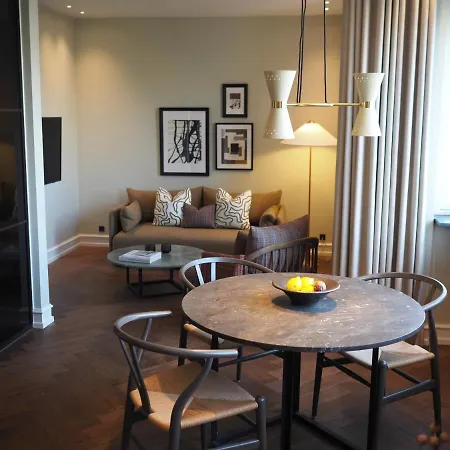 Hotel Hypernym & Suites