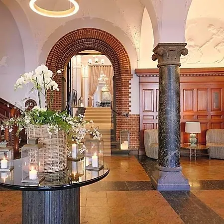Hypernym & Hotel Copenhague